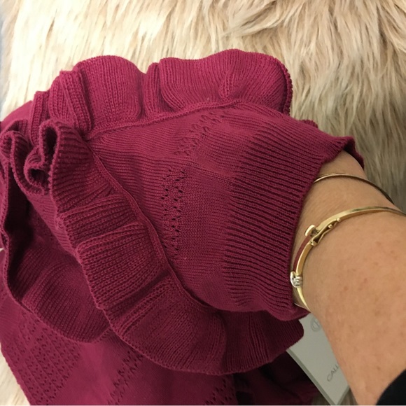 NEW CROP SWEATER TOP OVERSIZED RUFFLE Sleeves  Raspberry SZ M - Picture 6 of 11